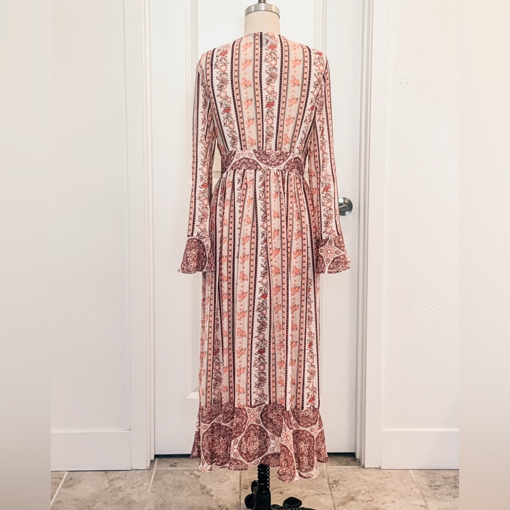 FOREVER 21 NWOT Sheer chiffon boho duster robe in a vintage print size SMALL - Picture 4 of 8